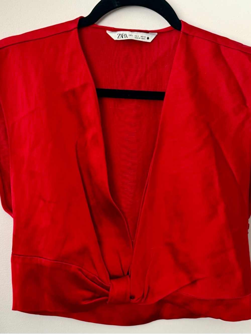 BNWOT ZARA Red Twist-Front Deep V-Neck Top Blouse Small